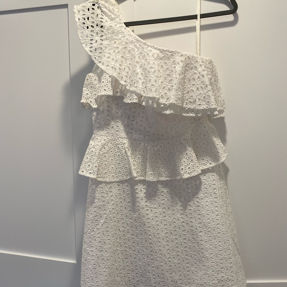 White lily pulitzer dress